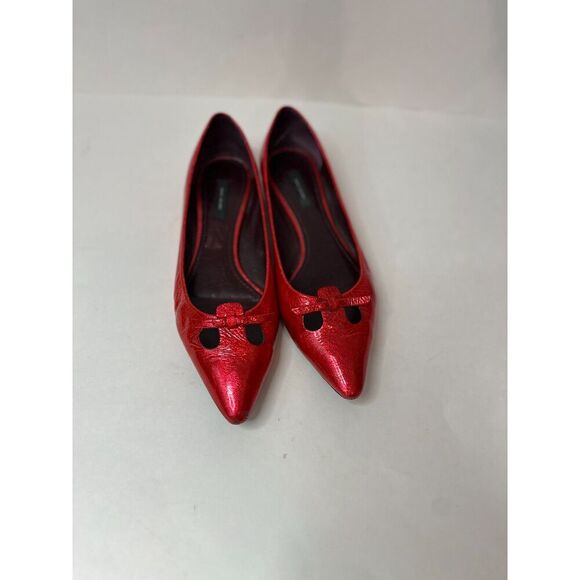 Marc Jacobs Red Pointed Toe Flats - Picture 2 of 8